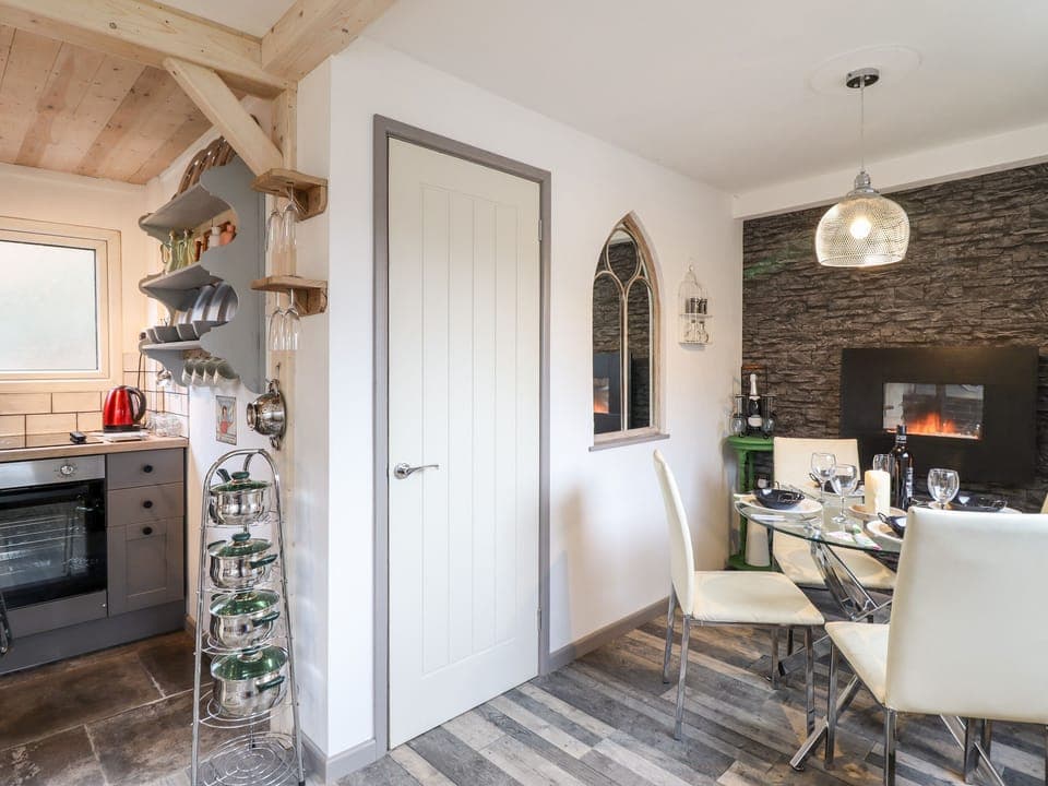 Fridge, electric kettle, toaster, cookware/dishes/utensils