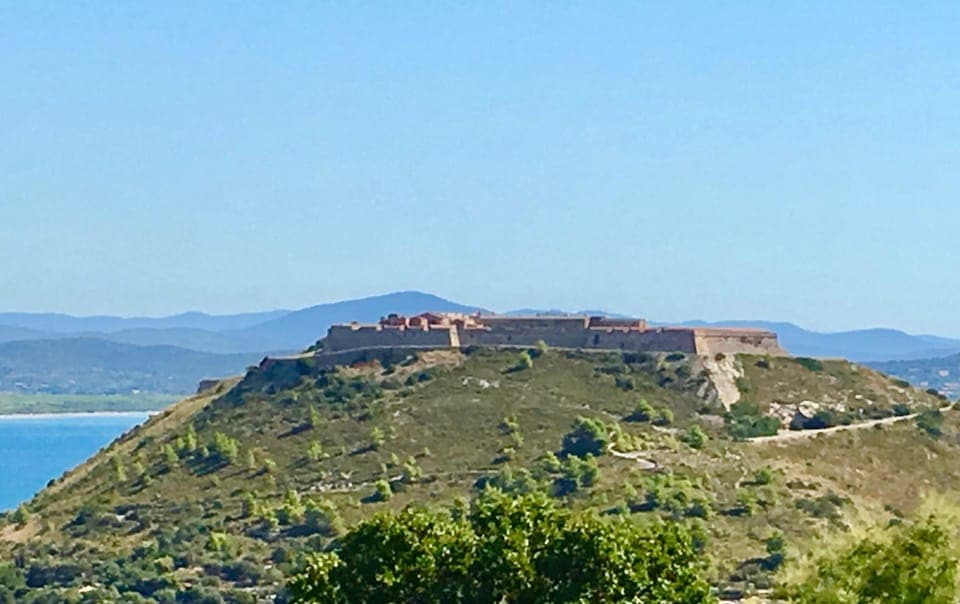 Villa | 4 bedrooms, Internet