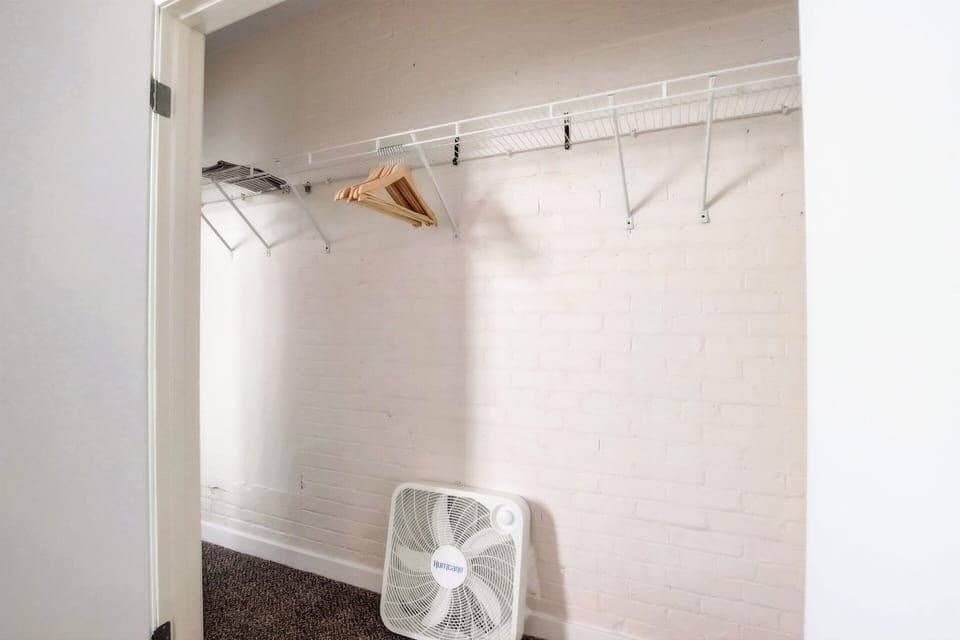 Apartment | 4 bedrooms, desk, iron/ironing board, free WiFi