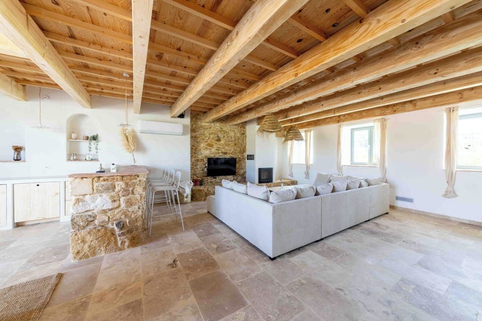 La cave du vigneron | Living area