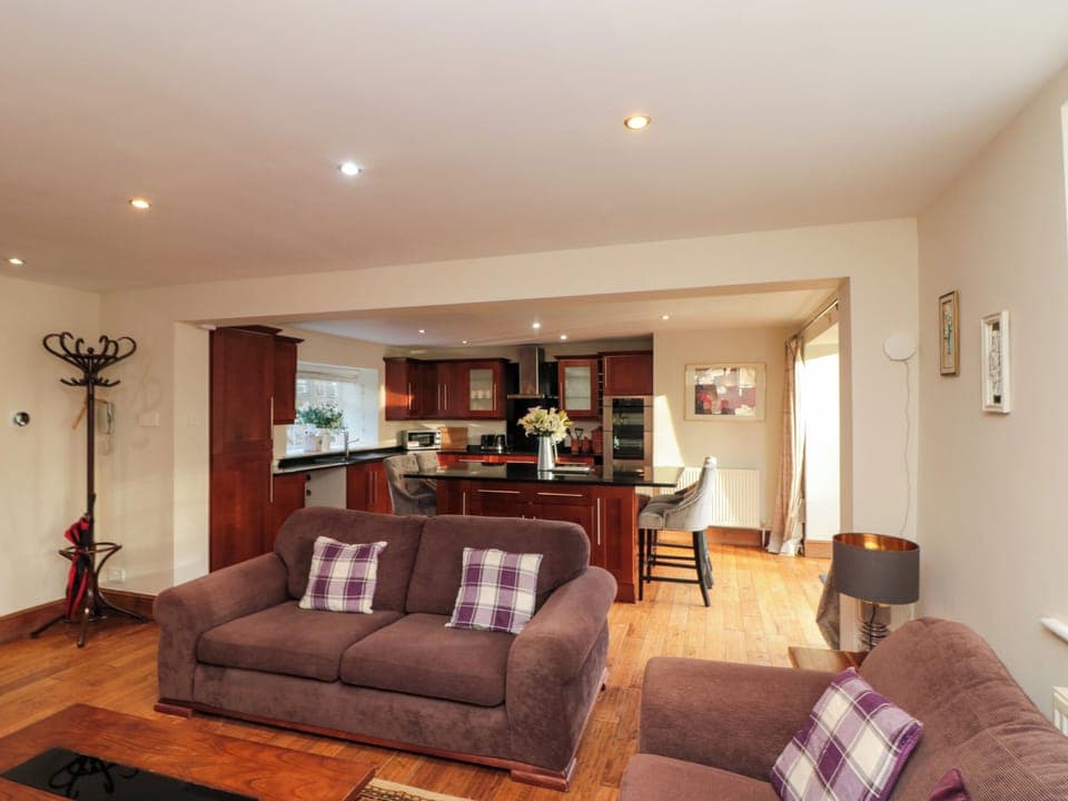 Cottage | Living area