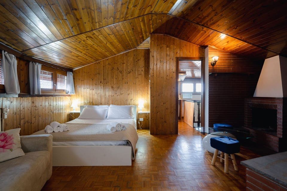 Superior Suite | Desk, free WiFi