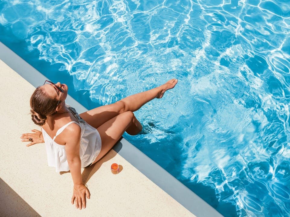 Outdoor pool, open 7:00 AM to 10:30 PM, pool umbrellas, sun loungers