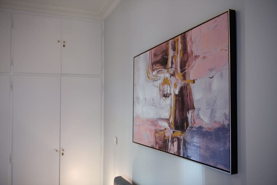 2 bedrooms, iron/ironing board, free WiFi