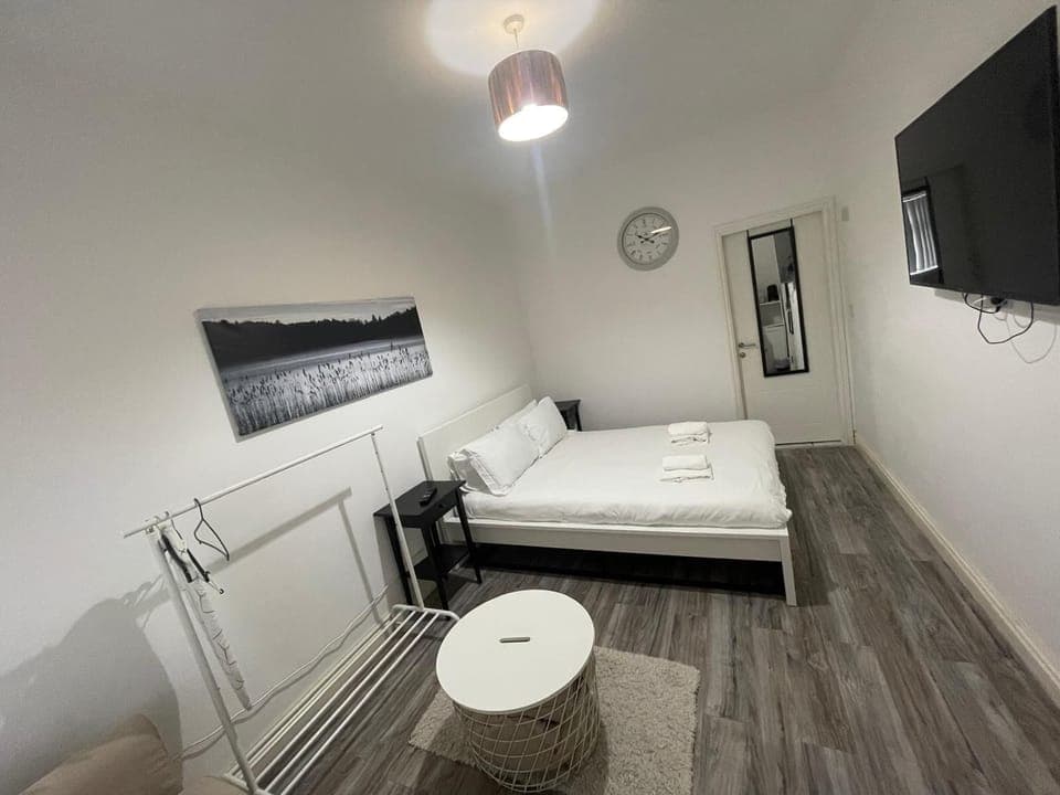 Quadruple Room (Room 1) | Bed sheets