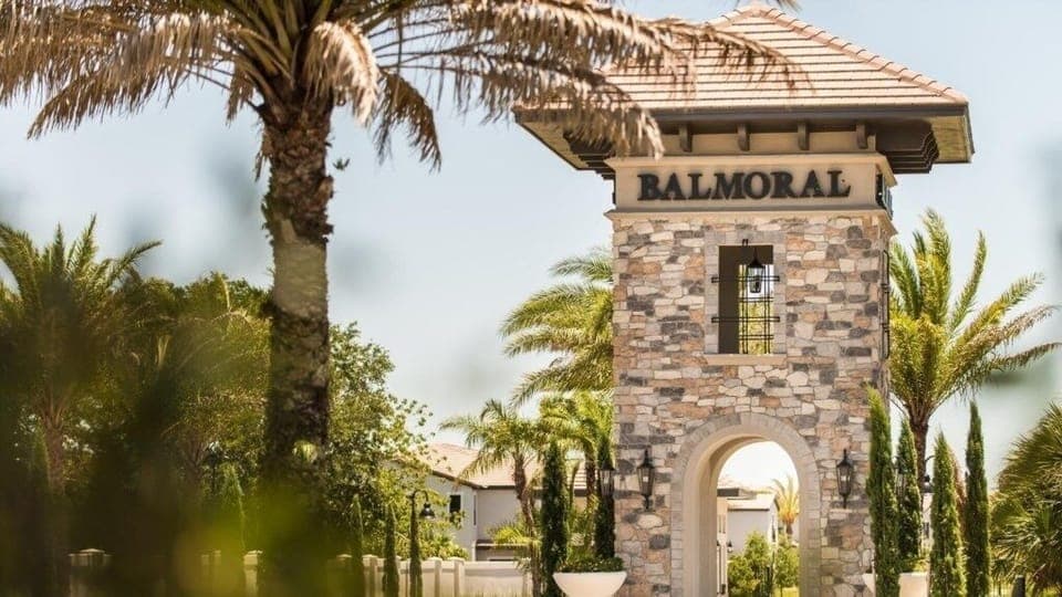 Townhome, 2 Bedrooms | Front of property