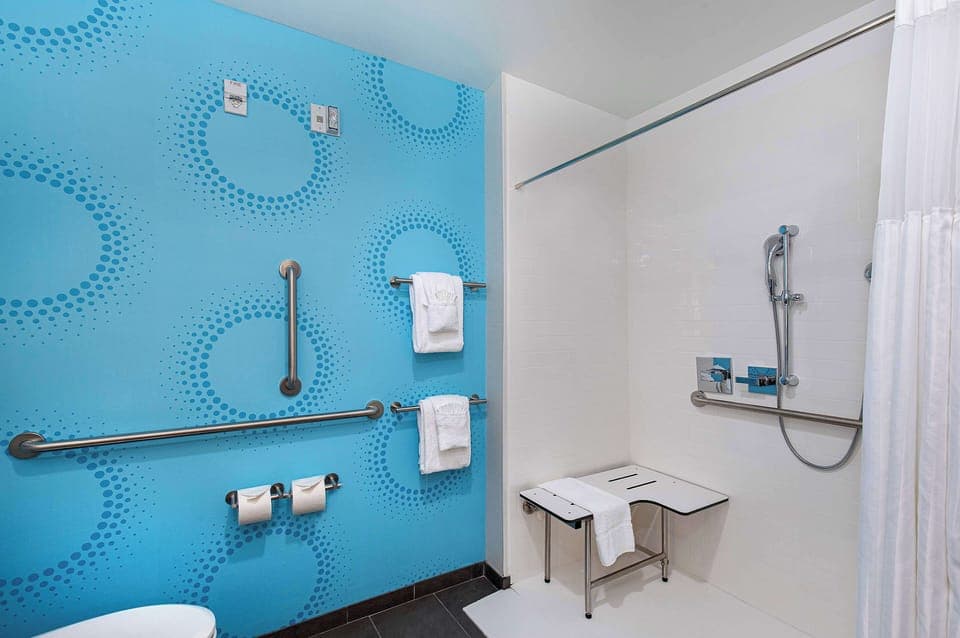 Bathroom shower