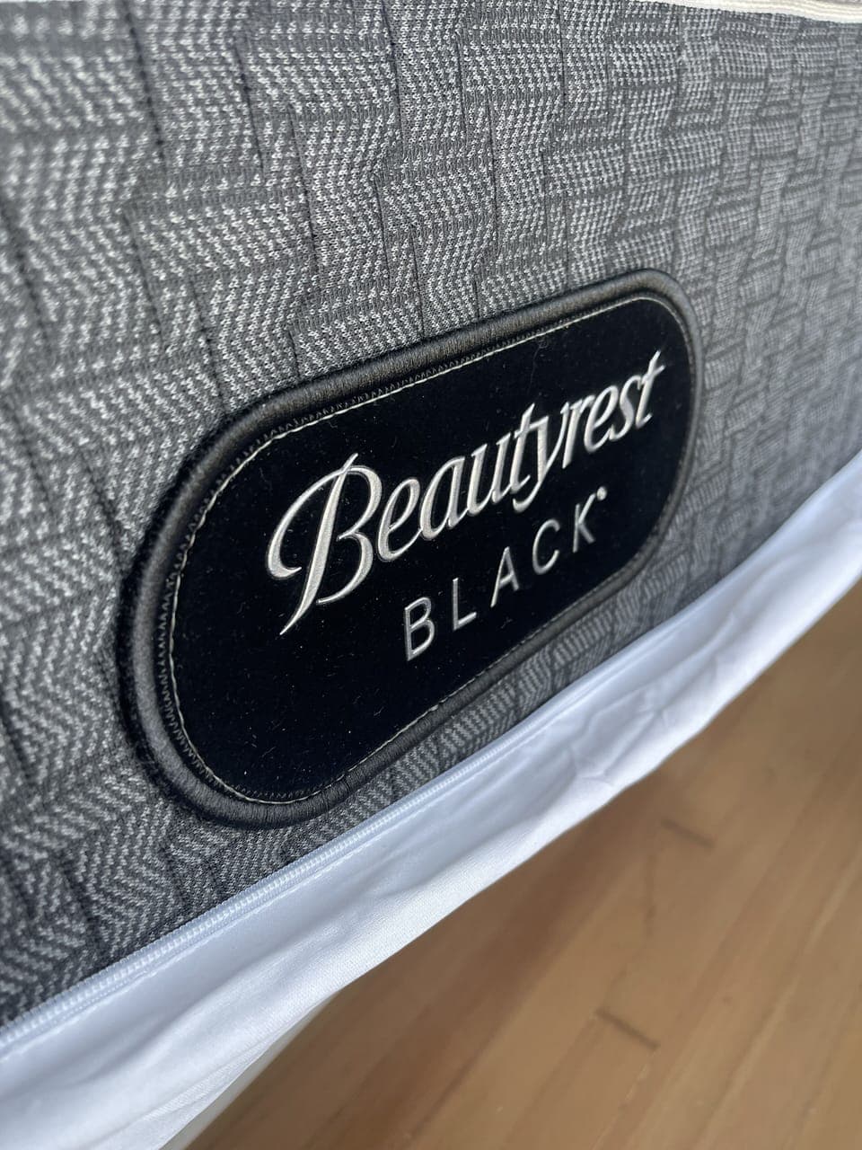 Egyptian cotton sheets, premium bedding, pillowtop beds