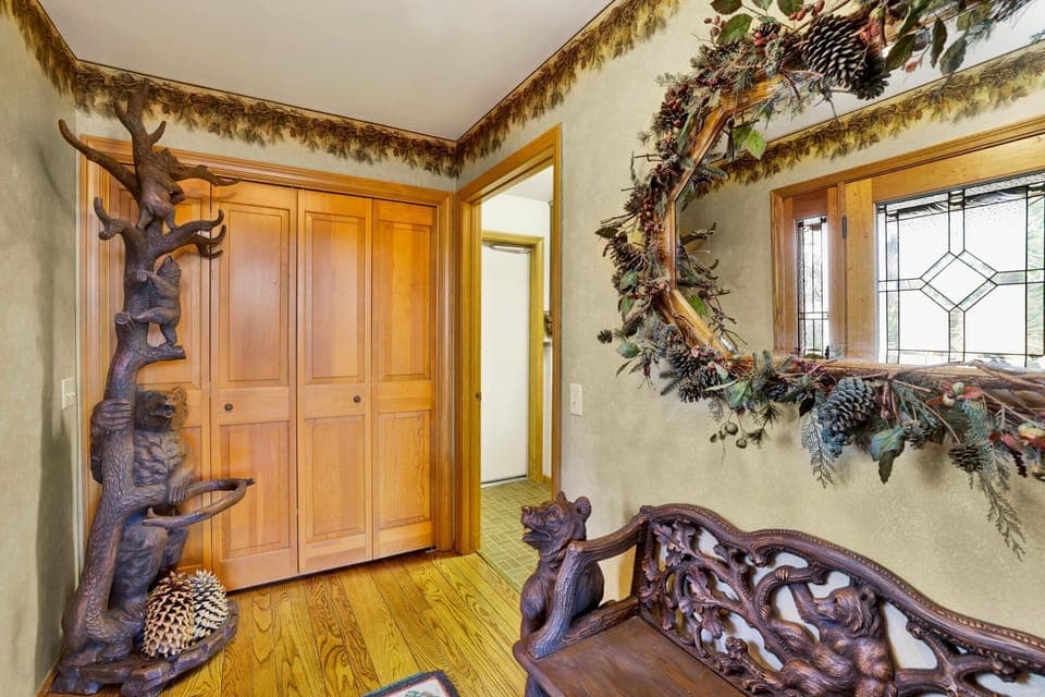 Cabin, Multiple Beds, Hot Tub, Mountain View (2098) | Interior