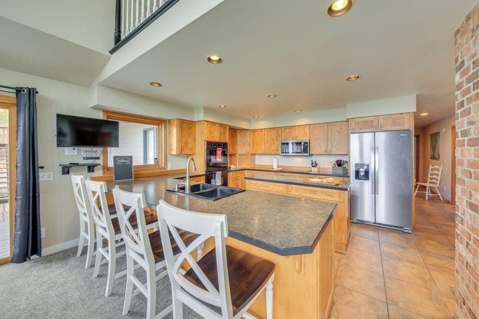 House (4 Bedrooms) | Interior