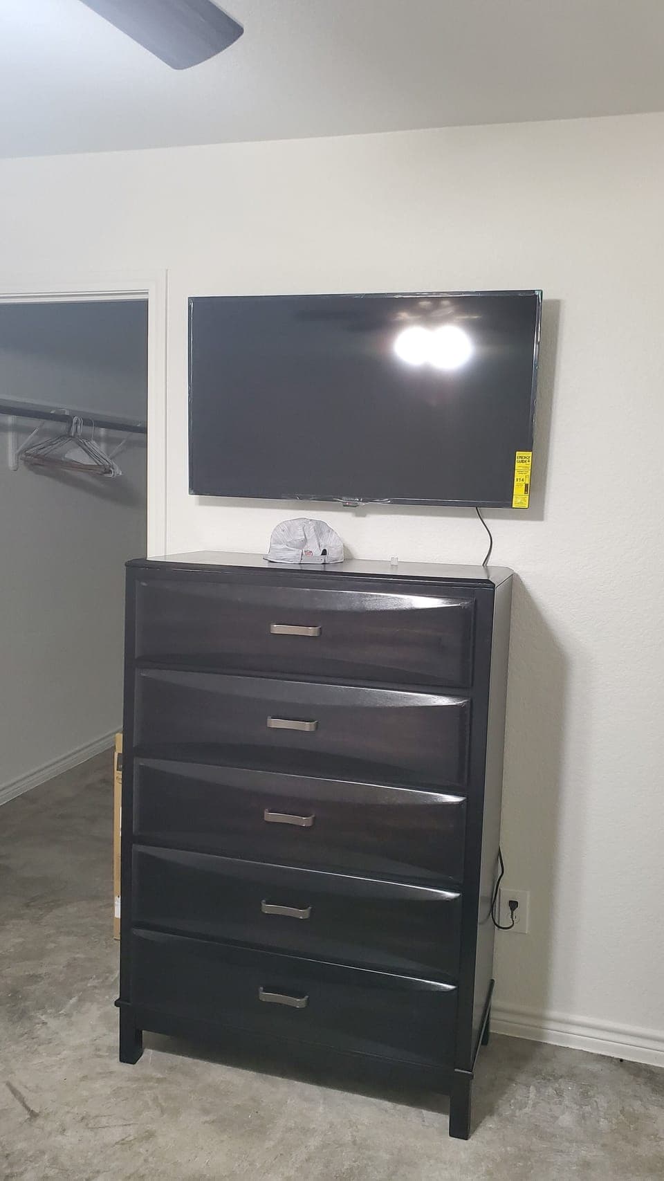 Premium Room, 1 Bedroom, Private Bathroom | Memory foam beds, individually decorated, individually furnished, desk