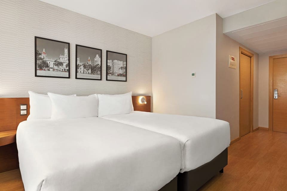 Double Room, 2 Twin Beds (Mobility) | In-room safe, desk, blackout drapes, soundproofing