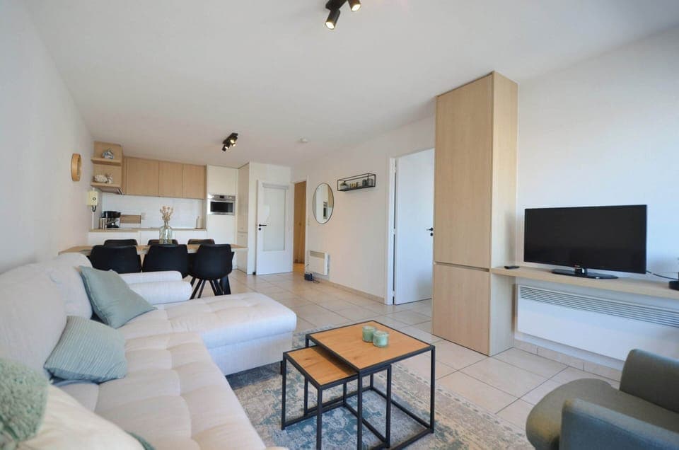 Apartment | Living area