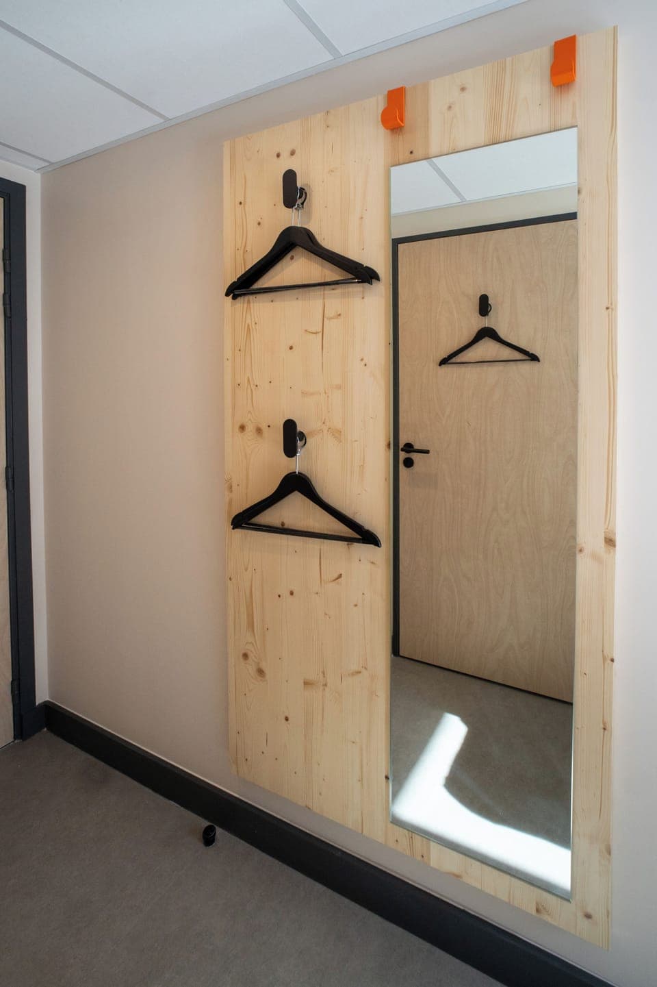 Soundproofing, free cribs/infant beds, free WiFi, bed sheets