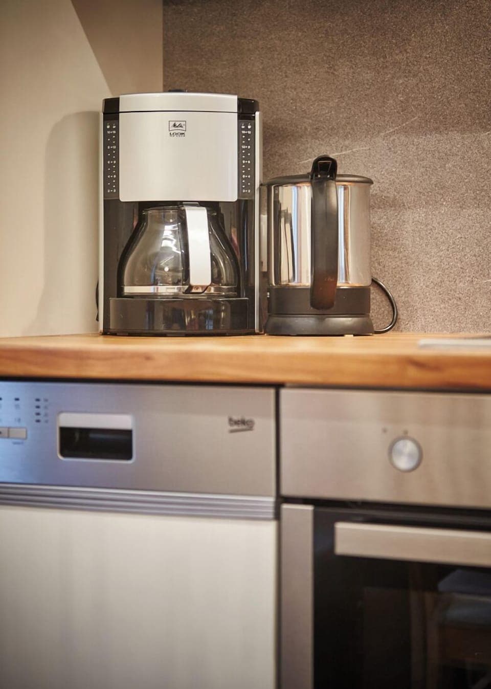 Classic Studio, Balcony, Mountain View | Private kitchen