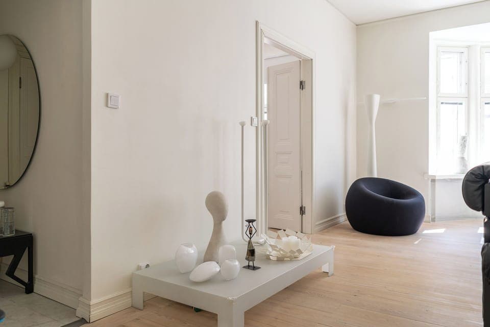 Apartment | Living area | Flat-screen TV