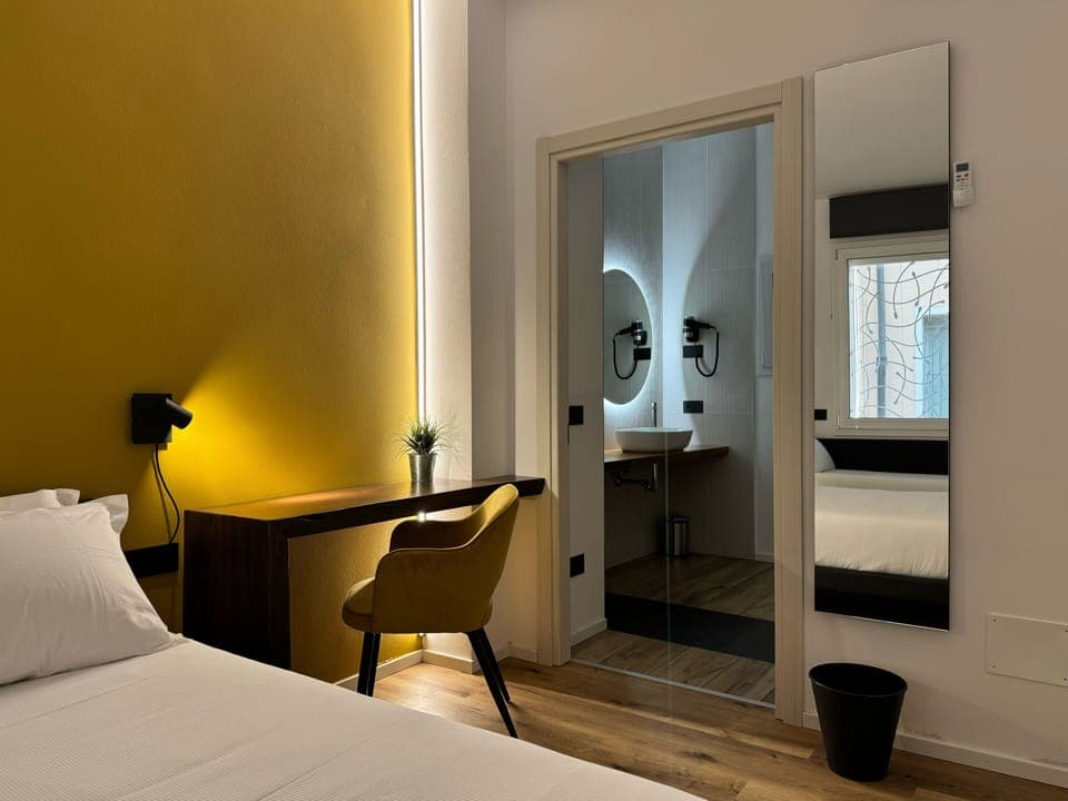 Deluxe Triple Room | Individually decorated, individually furnished, desk, laptop workspace