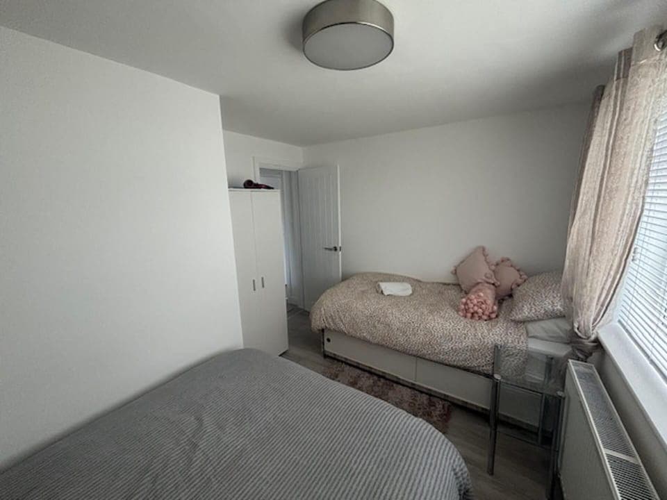 Cottage | 2 bedrooms, free WiFi, bed sheets