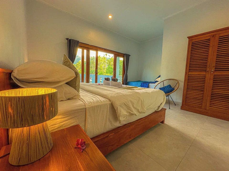 Apartment, 2 Bedrooms, Kitchen, Mountain View | Premium bedding, individually decorated, individually furnished, desk