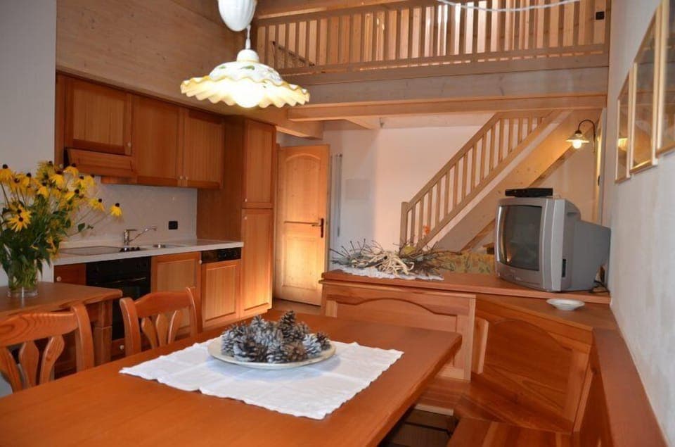 Apartment, 1 Bedroom (4 people) | Private kitchen | Full-size fridge, microwave, dishwasher, coffee/tea maker