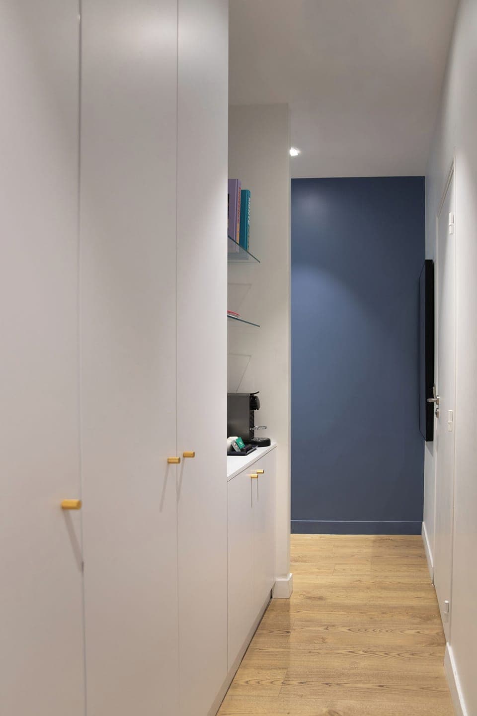 Deluxe Room | Minibar, desk, laptop workspace, soundproofing