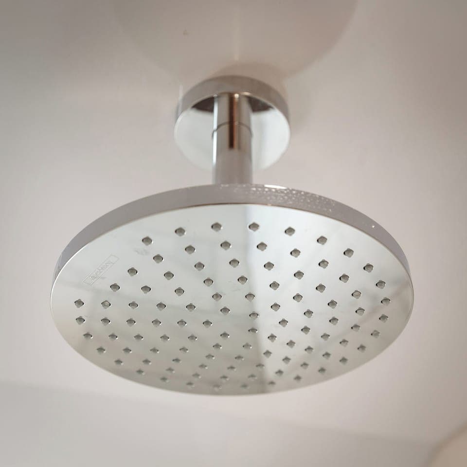 Deluxe Double Room | Bathroom | Separate tub and shower, hair dryer, towels, soap