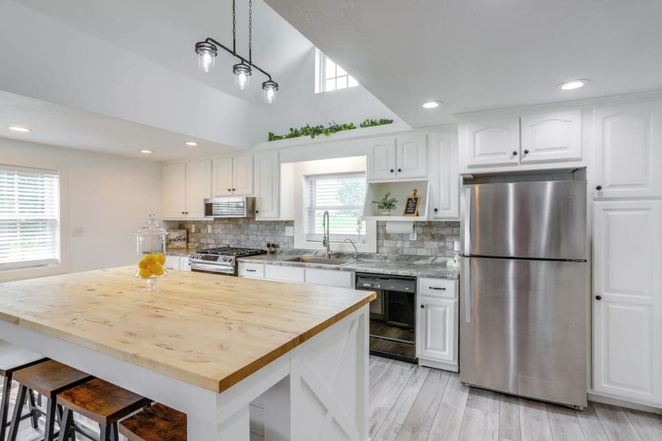 House (2 Bedrooms) | Interior