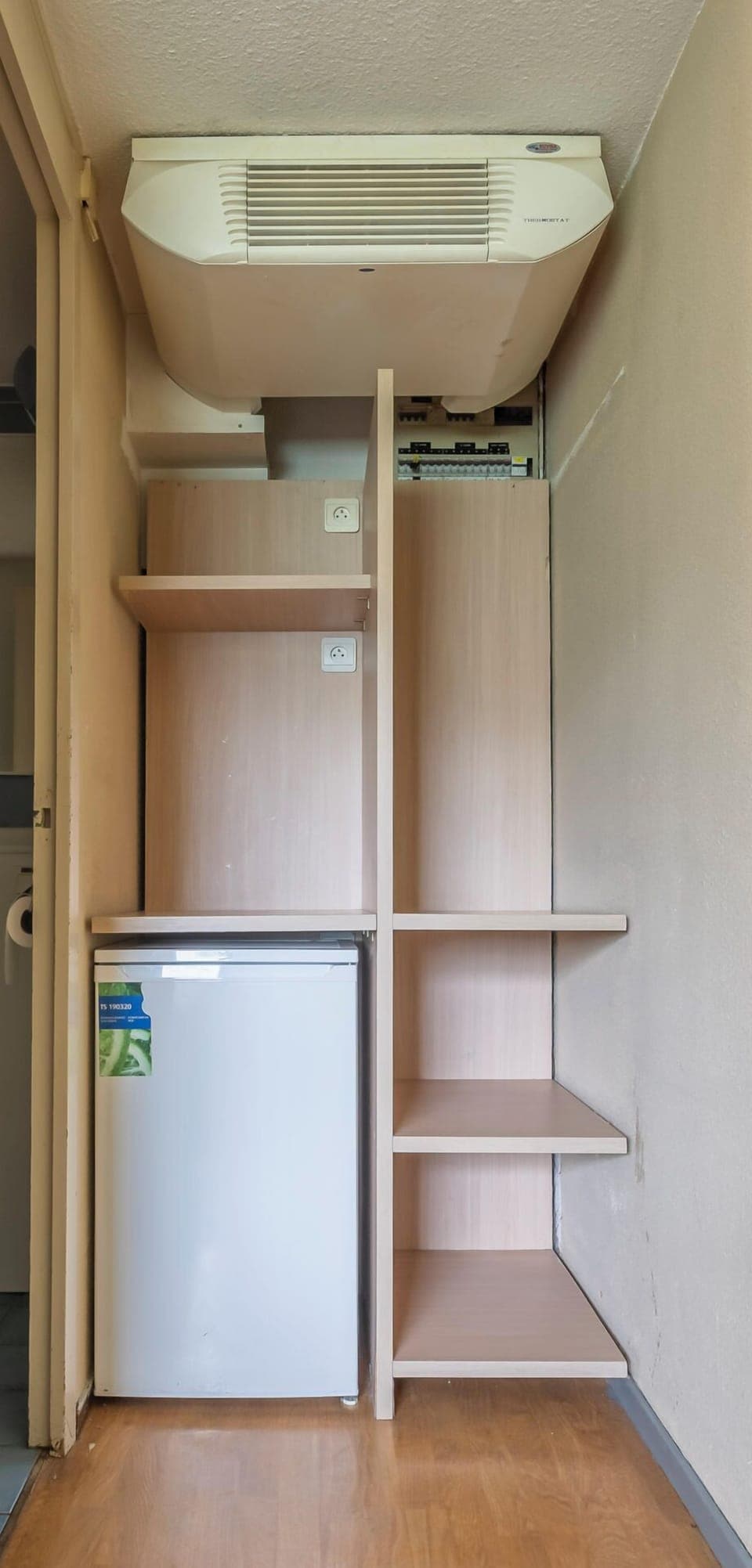 Superior Room Twin with daily cleaning | Cribs/infant beds, free wired internet, bed sheets