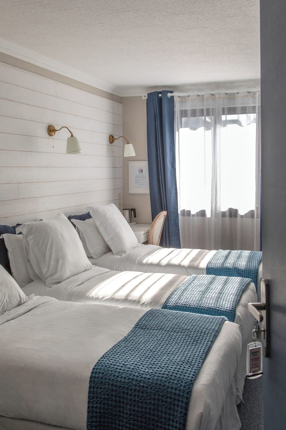 Triple Room, 3 Twin Beds, Private Bathroom | Premium bedding, desk, blackout drapes, soundproofing