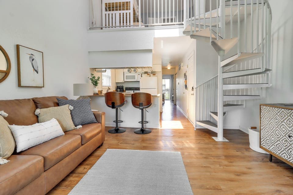 Apartment (1 Bedroom) | Interior