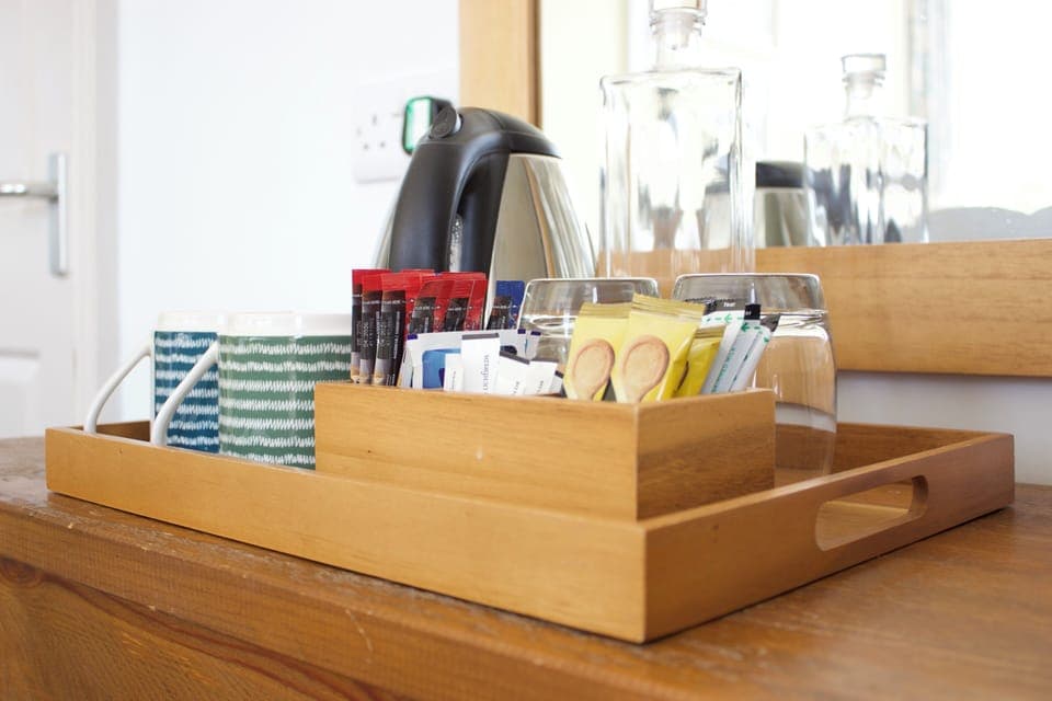 Superior Double Room, Sea View | Desk, bed sheets