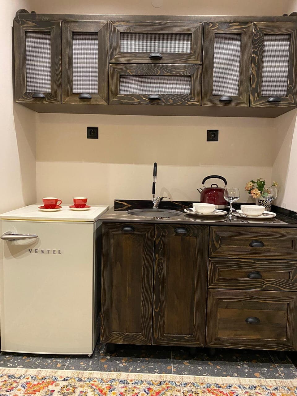 Cookware/dishes/utensils