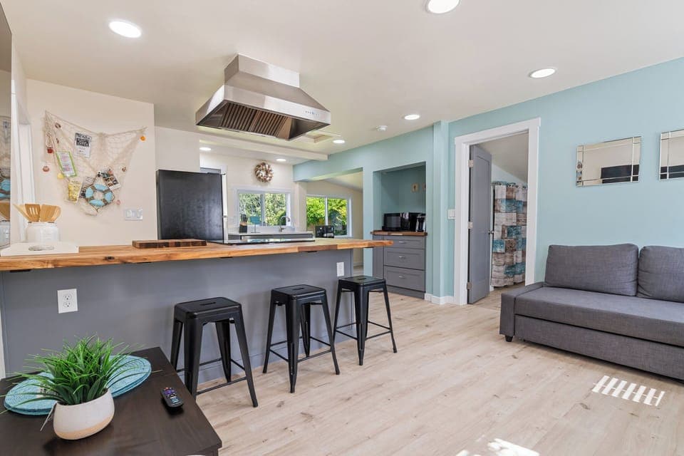 House (2 Bedrooms) | Front of property