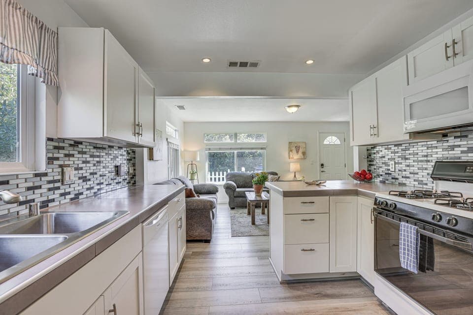 Cottage (2 Bedrooms) | Interior