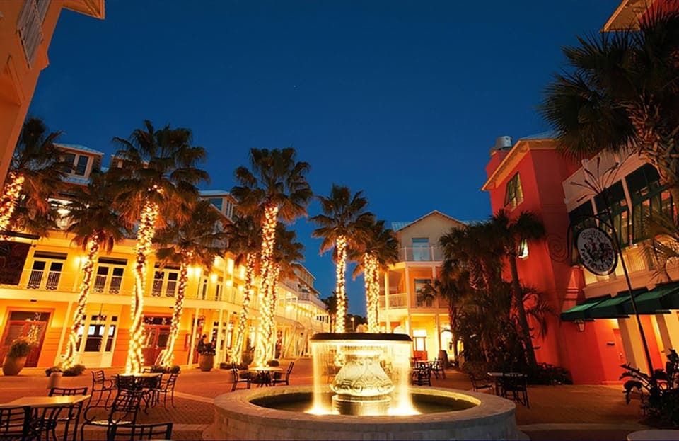 Condo, 1 Queen Bed (Pinnacle Port A-305) | Outdoor dining