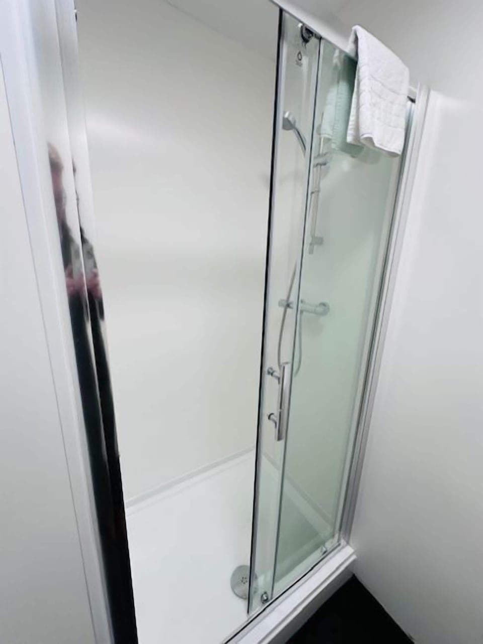 Shower, soap, shampoo, toilet paper