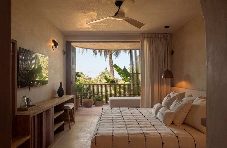 Superior Double Room, 1 King Bed, Non Smoking, Garden View | Premium bedding, in-room safe, laptop workspace, free WiFi