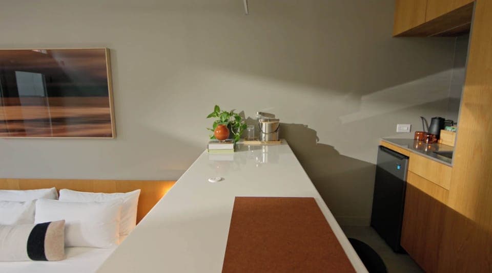 Luxury Studio Suite, 1 King Bed, Lanai | Private kitchen | Mini-fridge, microwave, electric kettle, cookware/dishes/utensils