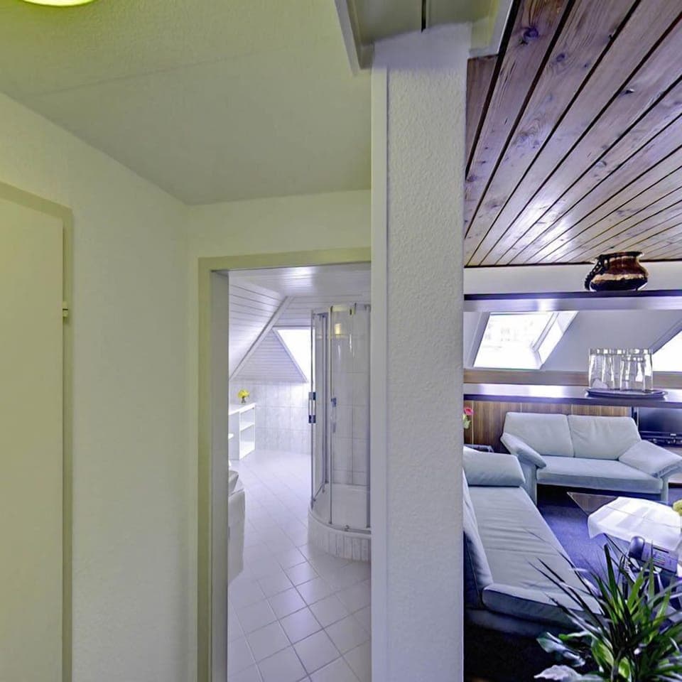 Bathroom | Hair dryer, towels, soap, shampoo