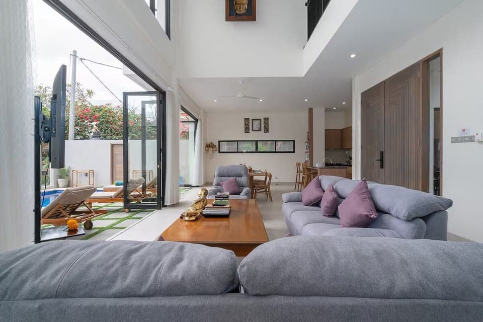 42-inch Smart TV with digital channels