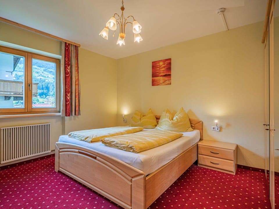 Apartment | 1 bedroom, individually furnished, bed sheets