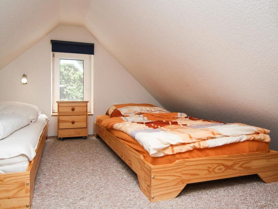 House | 2 bedrooms, individually furnished