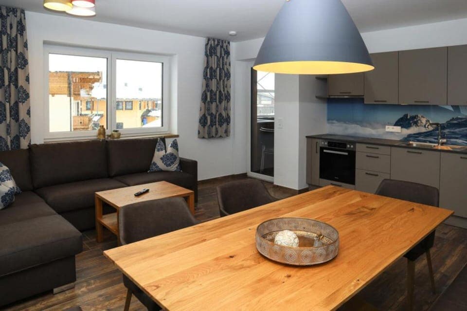 Apartment | Private kitchen | Electric kettle, toaster