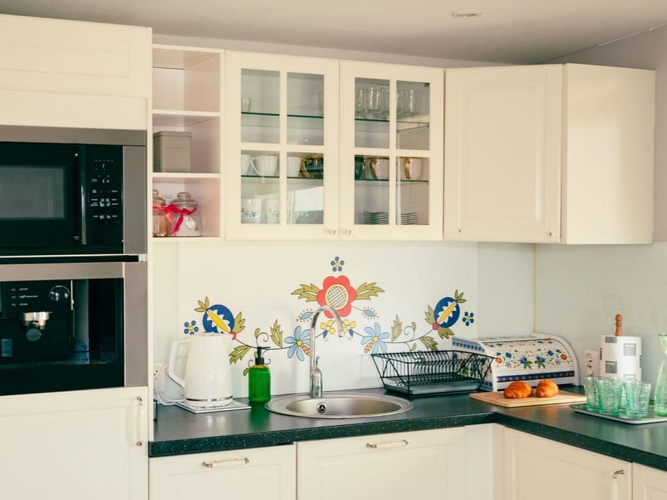 House | Private kitchen | Electric kettle, highchair