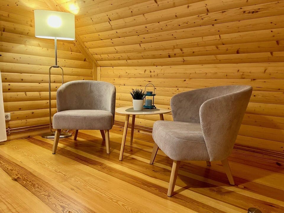 House | 2 bedrooms, individually furnished, bed sheets