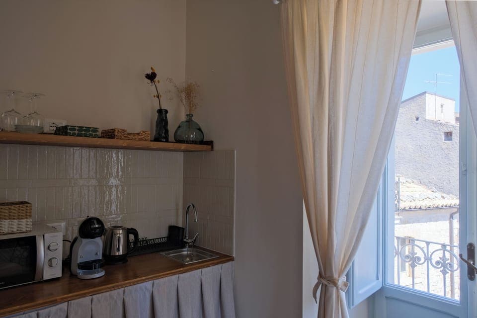 Suite, Mountain View | In-room dining