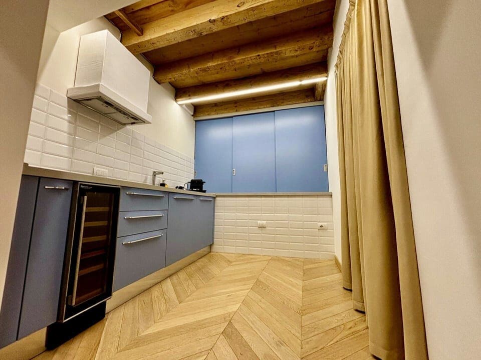 Apartment, City View | Private kitchen | Electric kettle, toaster