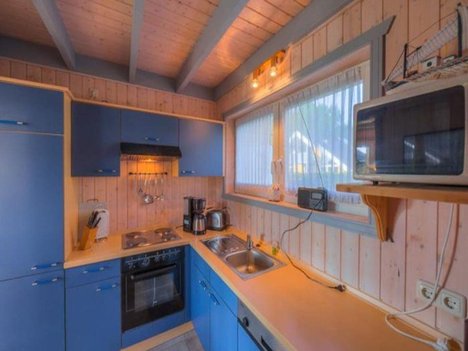 House | Private kitchen | Electric kettle, toaster