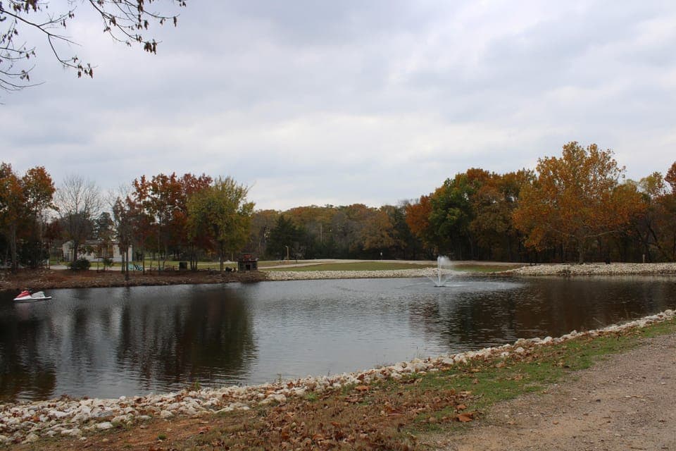 Room, 1 Bedroom | Lake