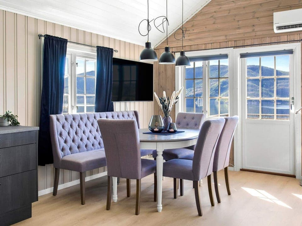 House | Dining